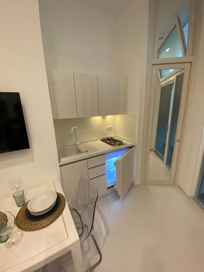 Home3 Bed Superior Room Bisceglie Bagian luar foto