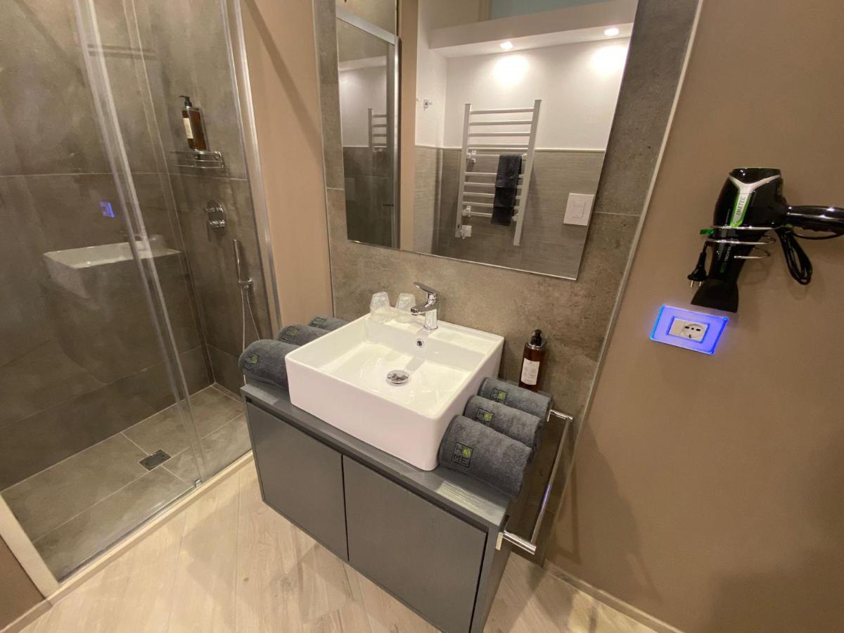 Home3 Bed Superior Room Bisceglie Bagian luar foto