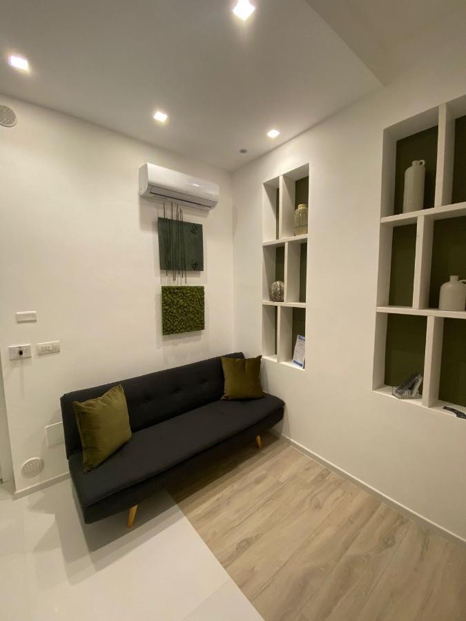 Home3 Bed Superior Room Bisceglie Bagian luar foto