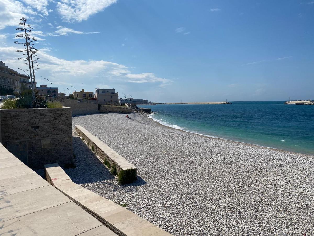 Home3 Bed Superior Room Bisceglie Bagian luar foto