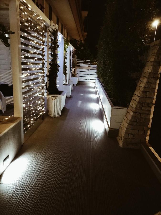 Home3 Bed Superior Room Bisceglie Bagian luar foto