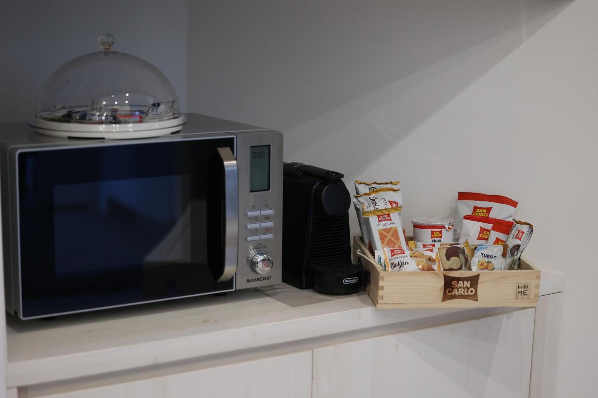 Home3 Bed Superior Room Bisceglie Bagian luar foto
