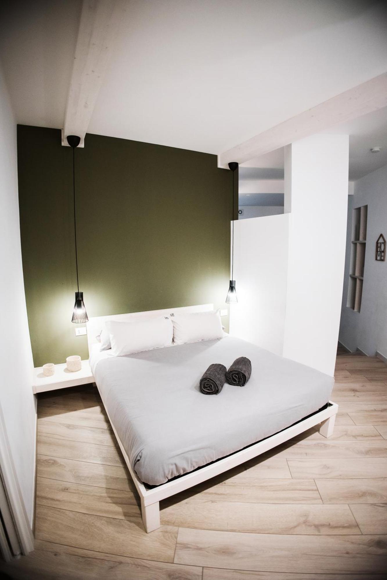 Home3 Bed Superior Room Bisceglie Bagian luar foto
